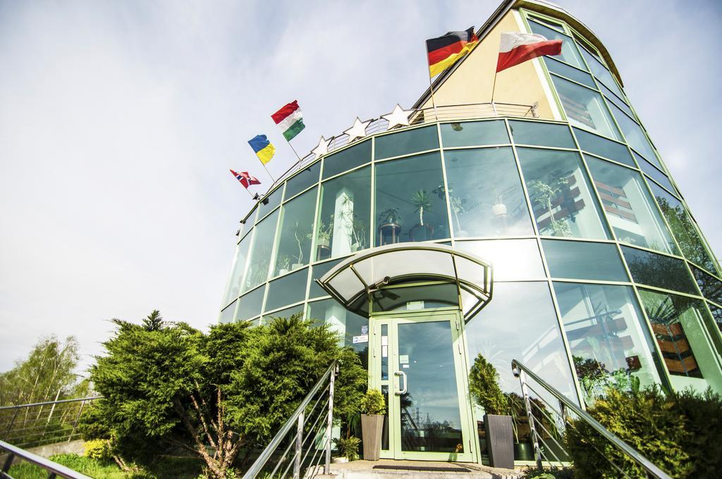 Hotel Artur Krasków Εξωτερικό φωτογραφία