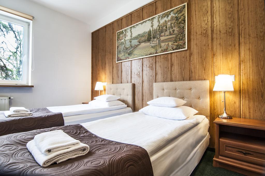 Hotel Artur Krasków Εξωτερικό φωτογραφία
